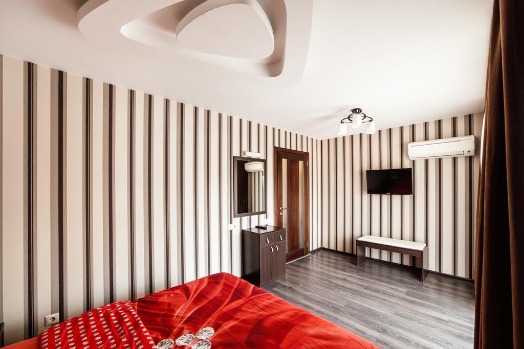 Home Comfort Livoberezhna Iec Kiev エクステリア 写真