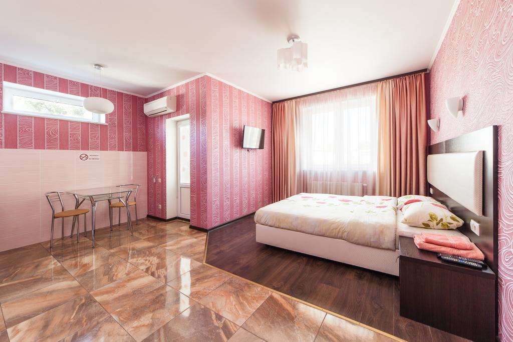 Home Comfort Livoberezhna Iec Kiev エクステリア 写真
