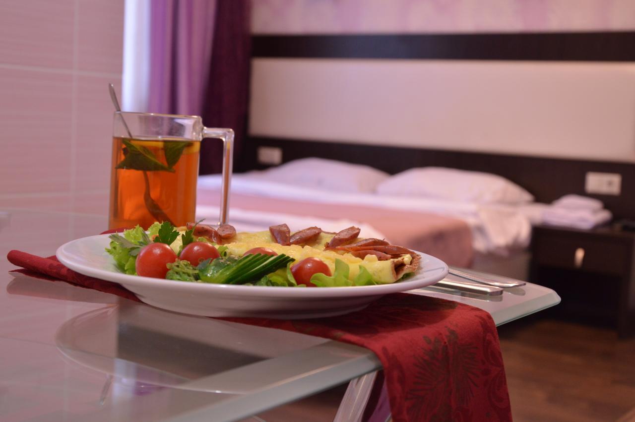 Home Comfort Livoberezhna Iec Kiev エクステリア 写真